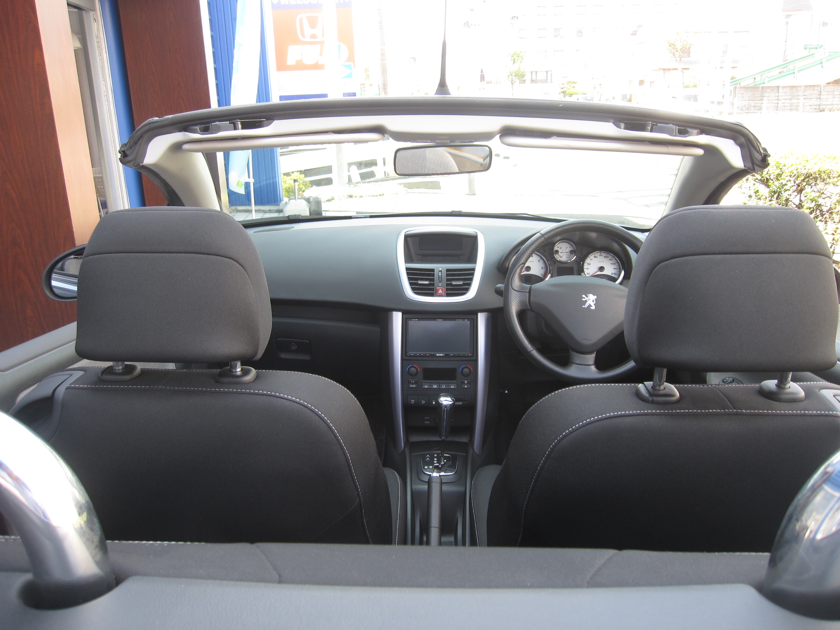 ２０７ＣＣ　入庫！　認定中古車情報～