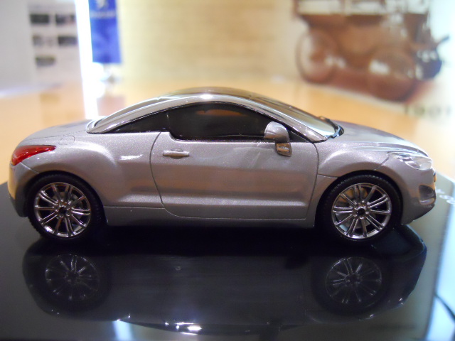 身近なプジョー　その６　～プジョーのネーミング　RCZ～