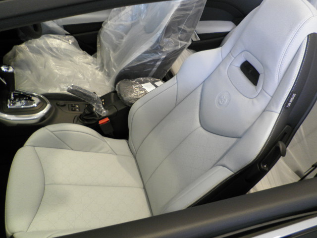 限定車３０８CC/Ｒｏｌａｎｄ‐Ｇａｒｒｏｓ