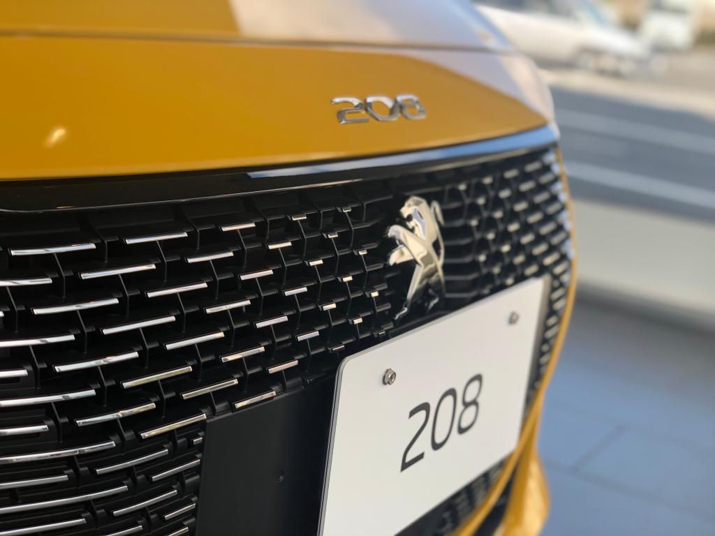 PEUGEOT沼津　試乗車のご案内